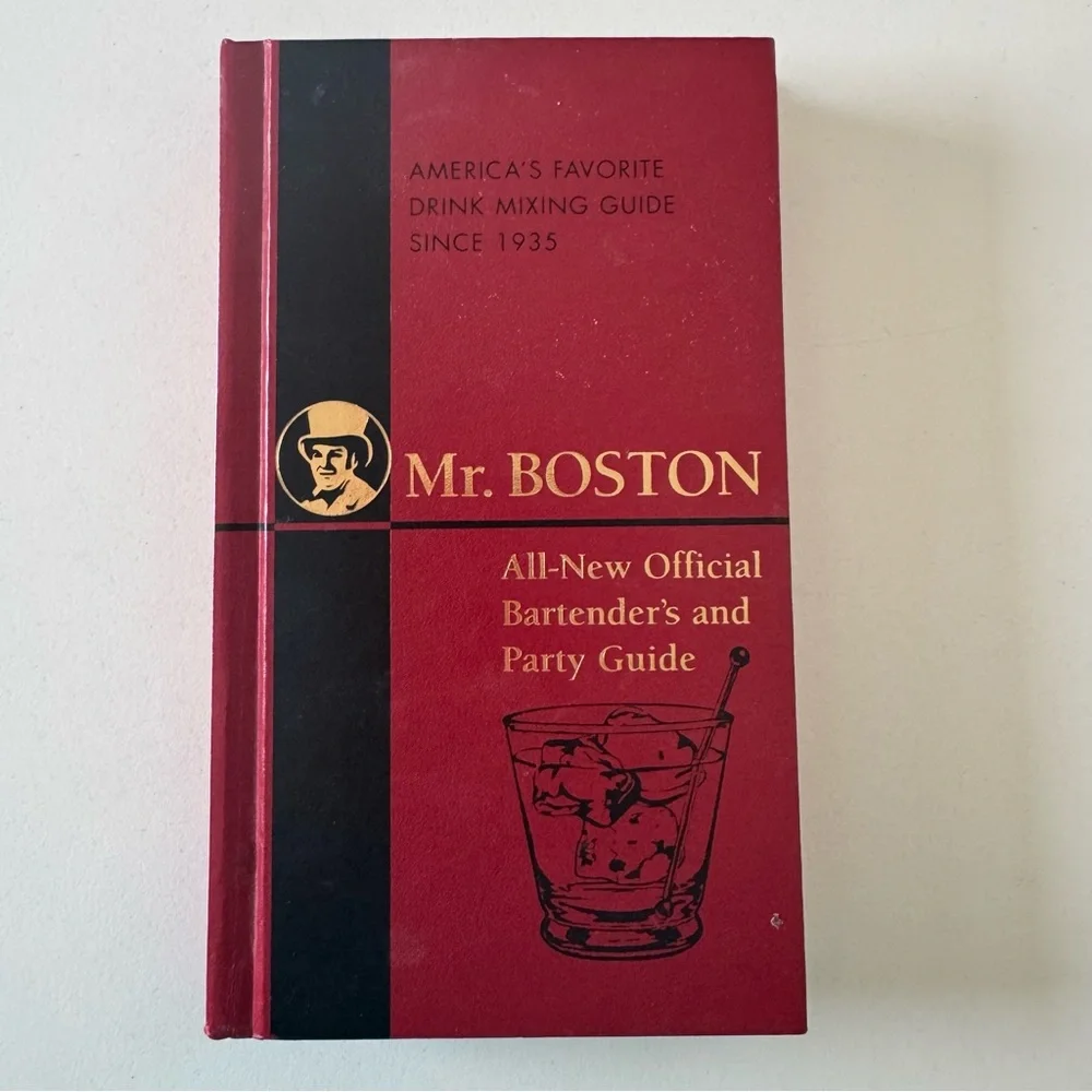 Vintage Mr. Boston Bartender's and Party Guide Cocktail Recipe Book